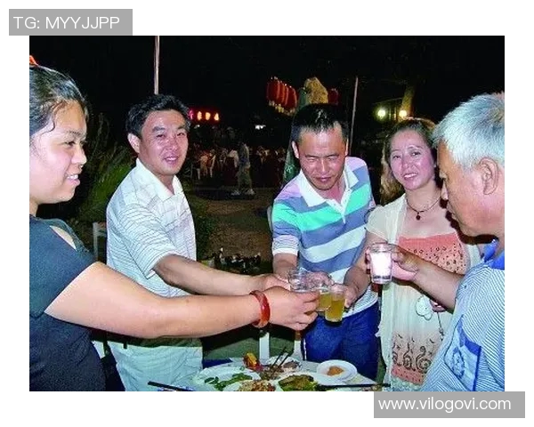 足球明星聚会畅饮瞬间精彩视频集锦尽显豪放风采