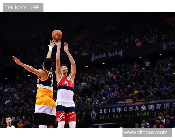 篮球明星在球场上尽情舞动的精彩瞬间视频分享